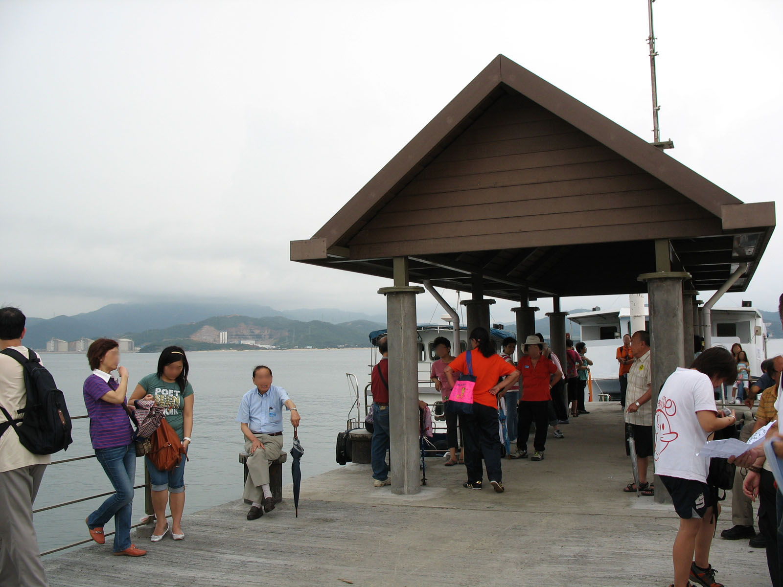 Photo 6: Tung Ping Chau Public Pier