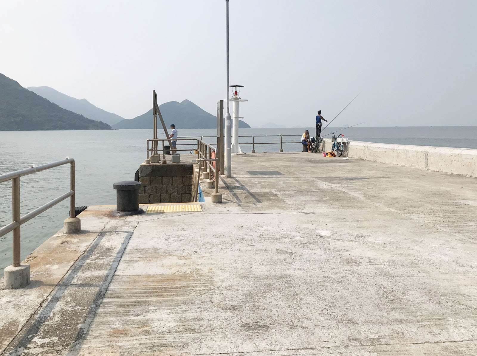 Photo 3: Tai O Public Pier