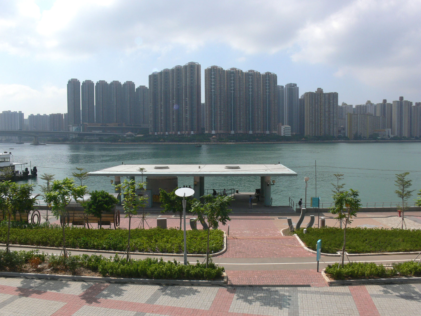 Tsuen Wan Public Pier