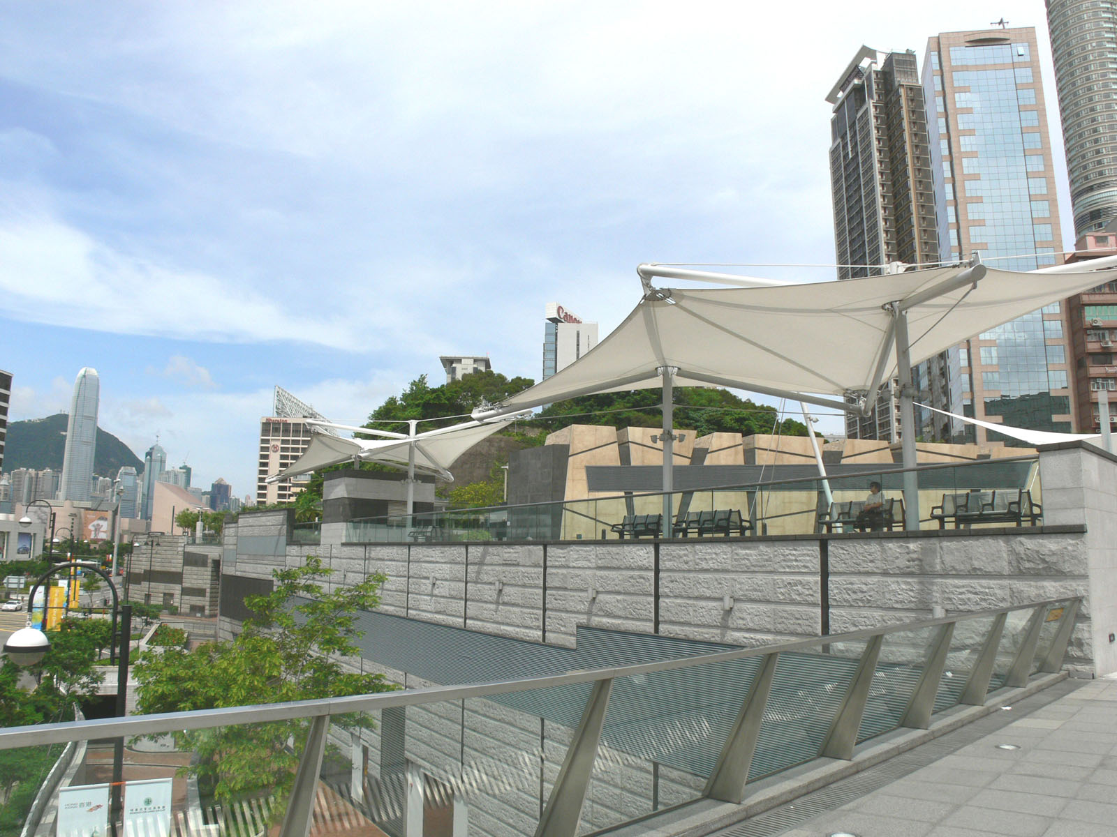 Tsim Sha Tsui East Waterfront Podium Garden