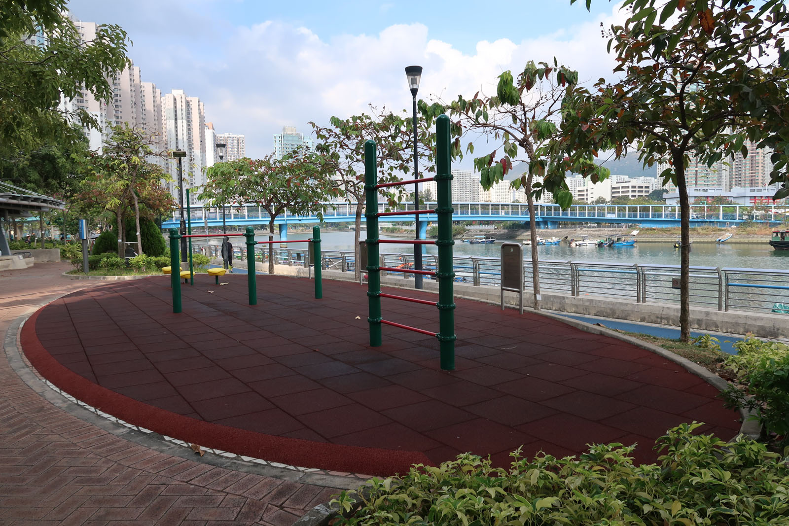 Photo 1: Wu Shan Riverside Park