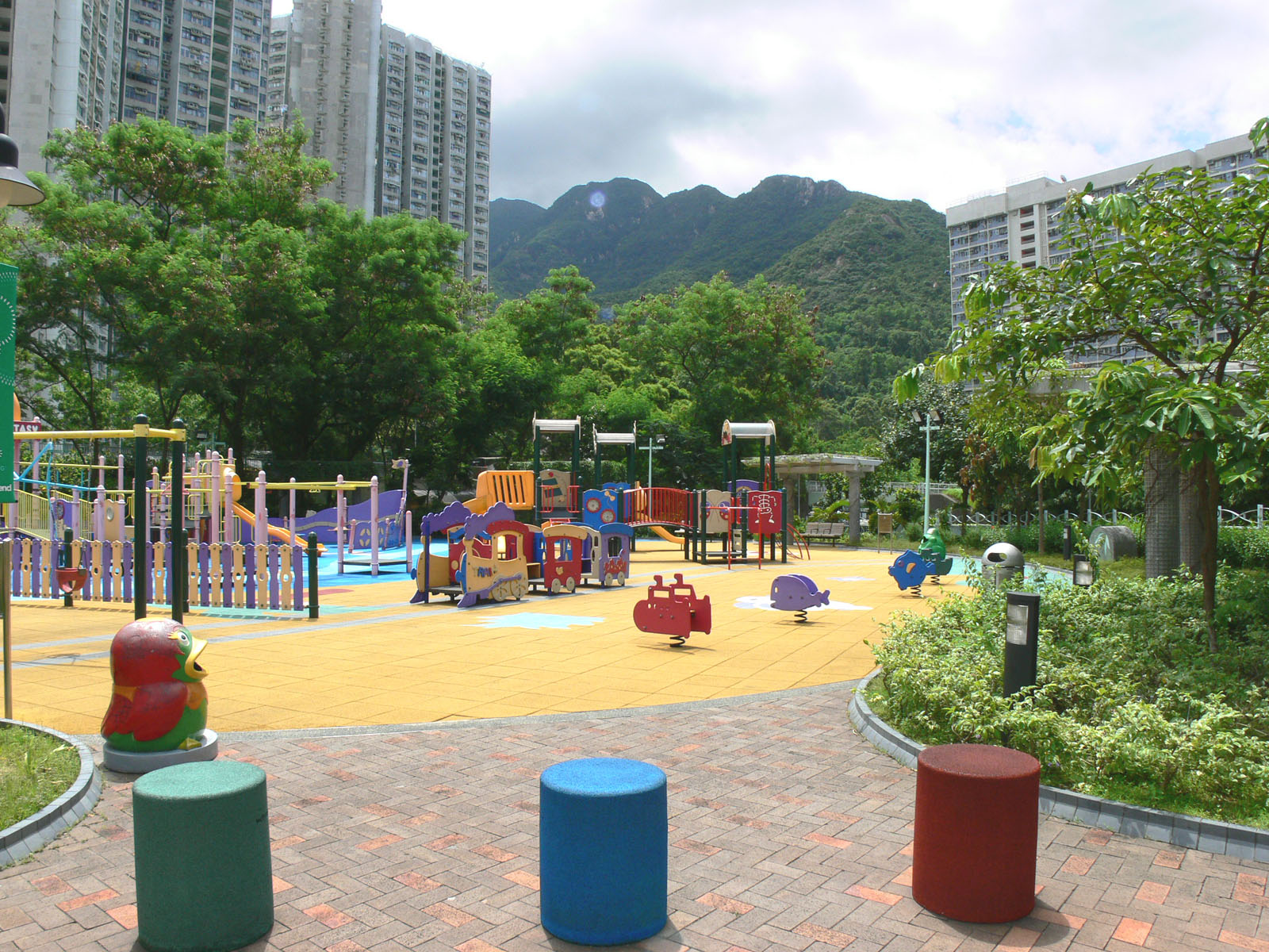 Photo 3: Ma On Shan Recreation Ground