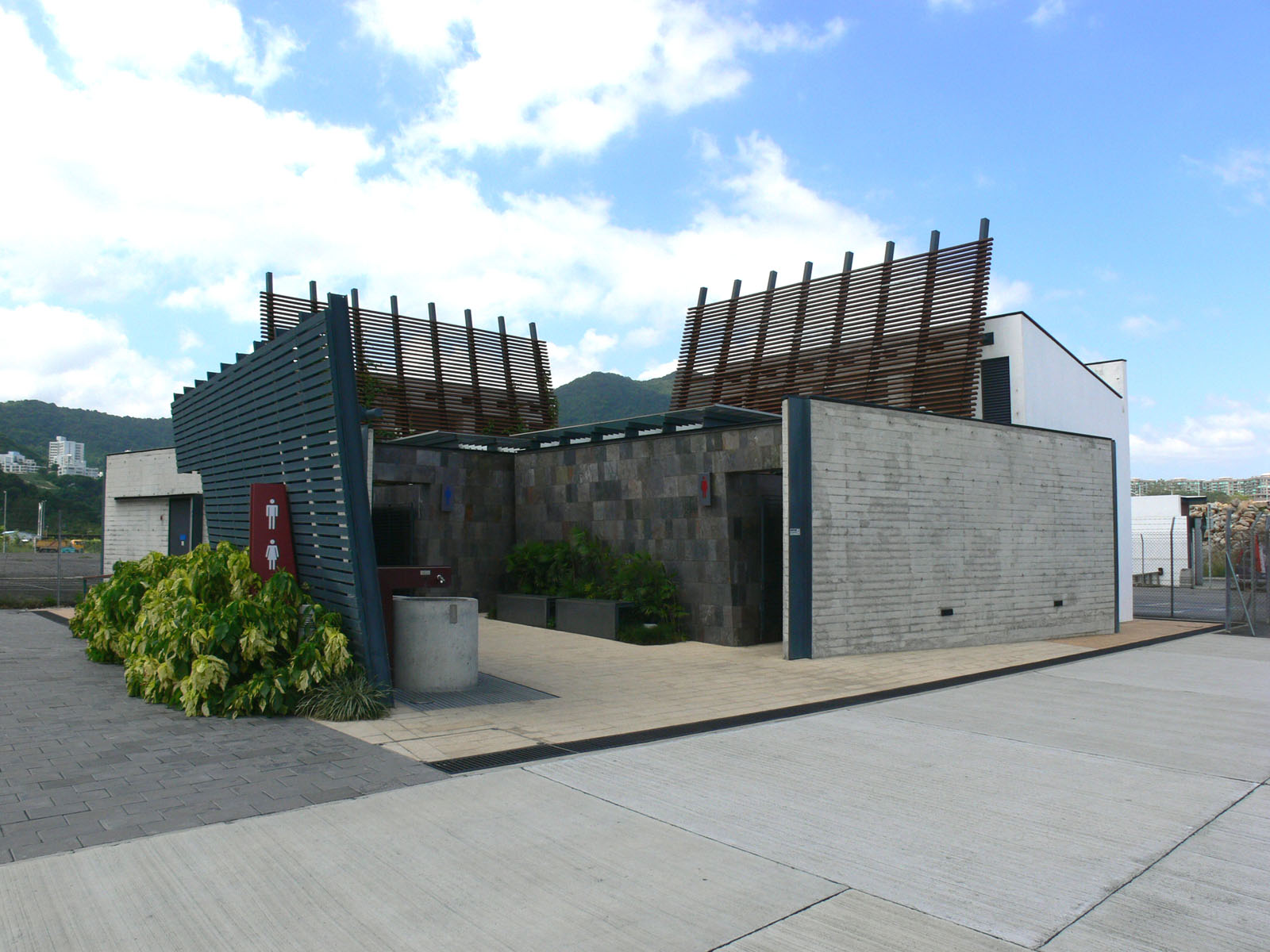 Photo 3: Pak Shek Kok Promenade