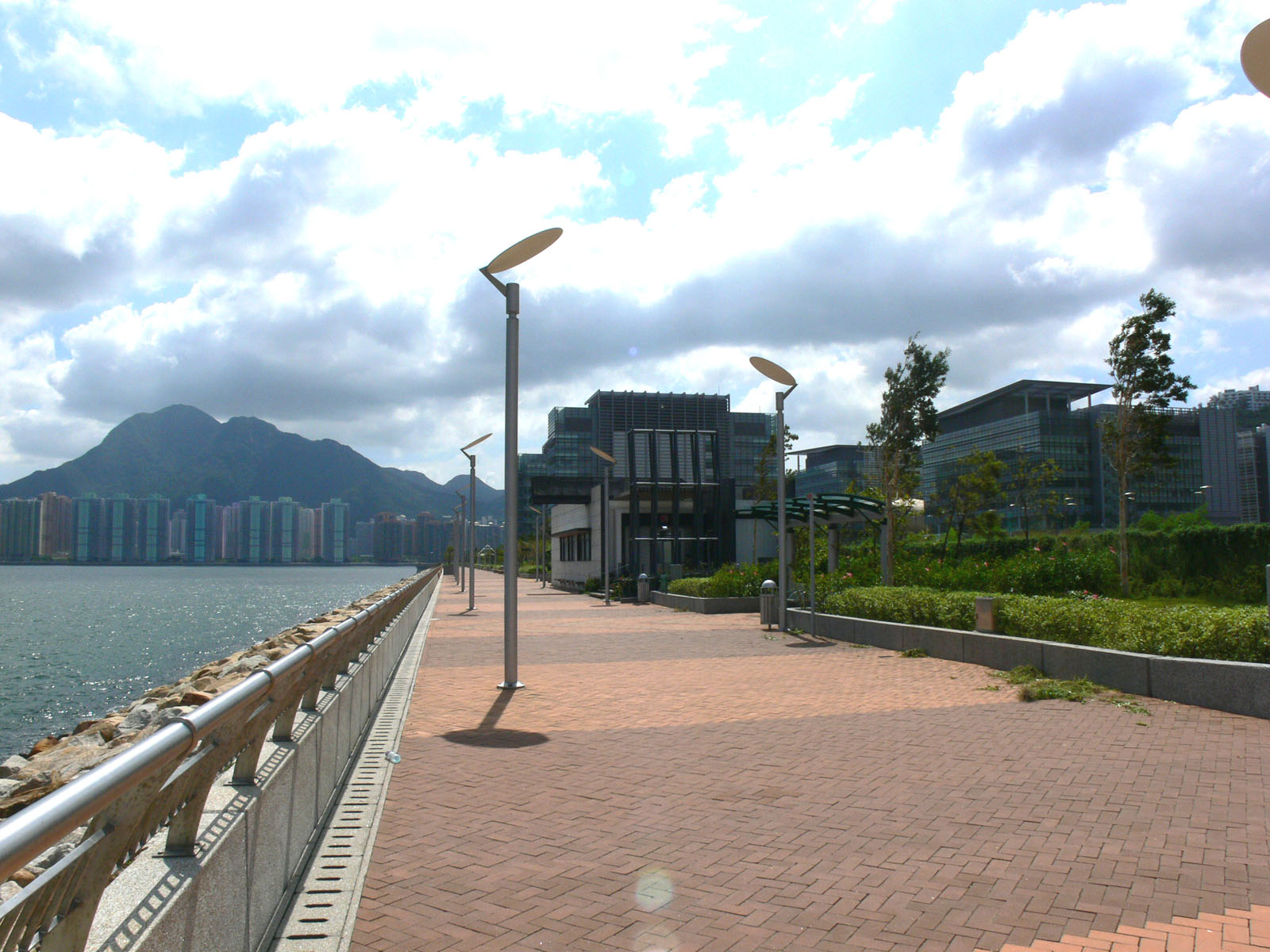 Photo 6: Pak Shek Kok Promenade