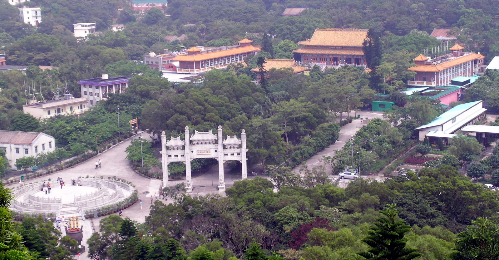 Photo 5: Po Lin Monastery