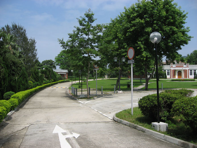 Photo 10: Hong Kong Adventist College