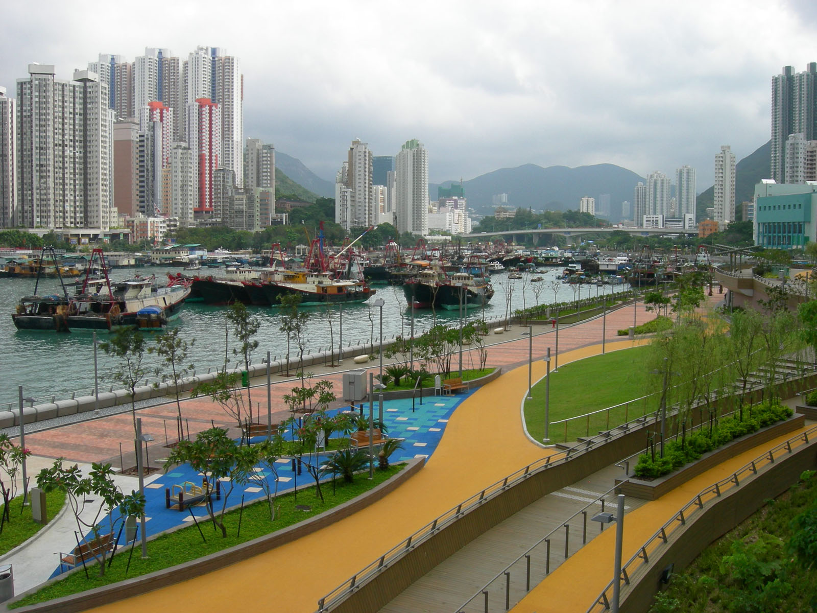 Photo 2: Ap Lei Chau Wind Tower Park