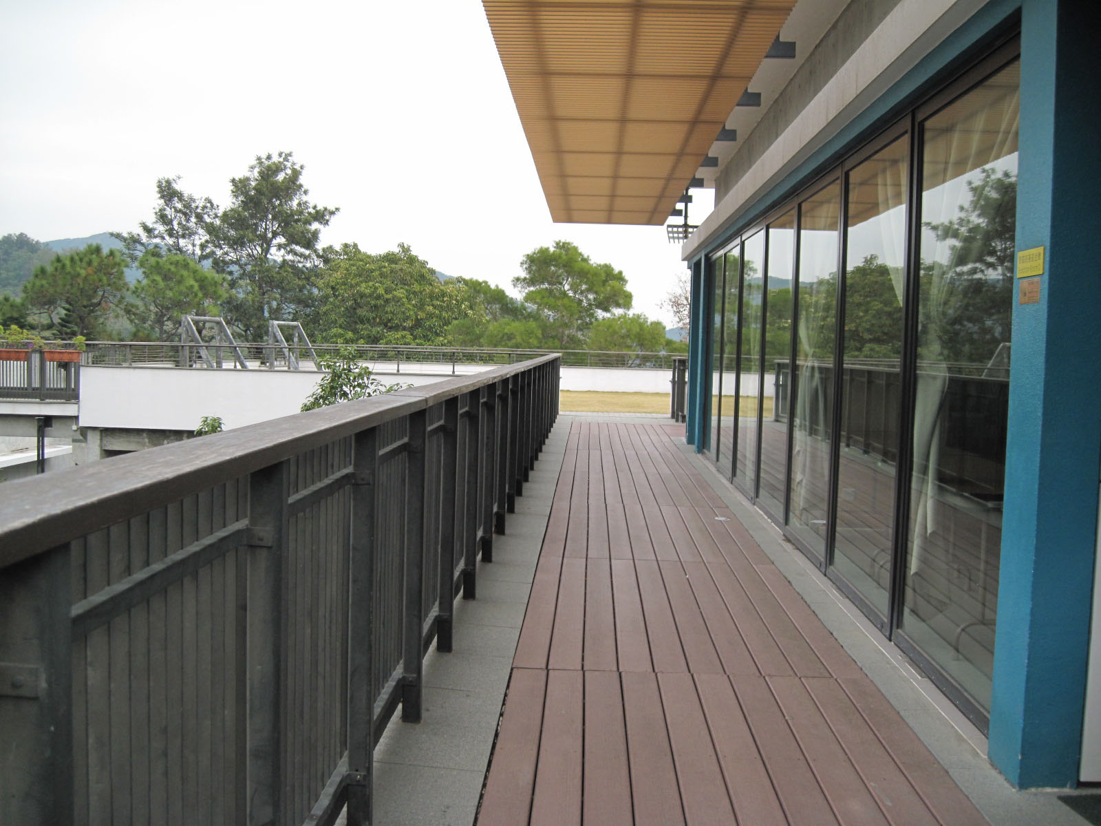 Photo 2: HKYWCA Sydney Leong Holiday Lodge