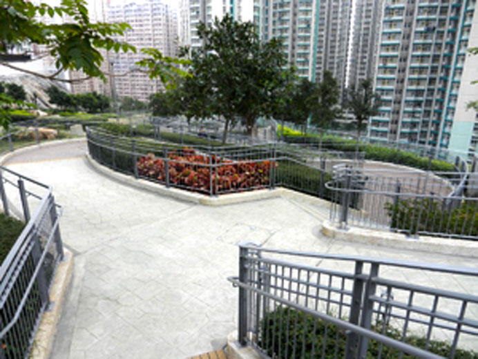 Photo 3: Choi Hei Road Park