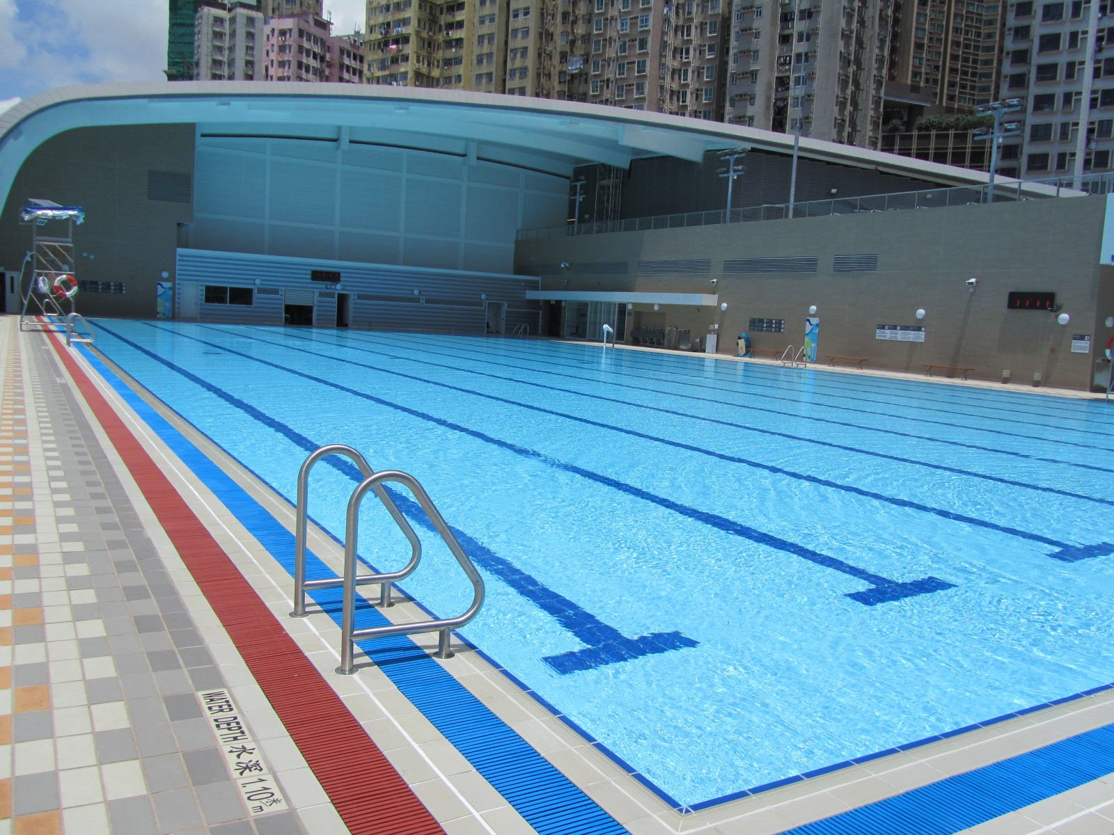 Photo 3: Kennedy Town Swimming Pool