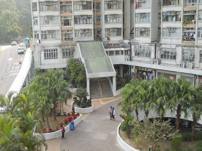 Photo 2: Fung Wah Estate