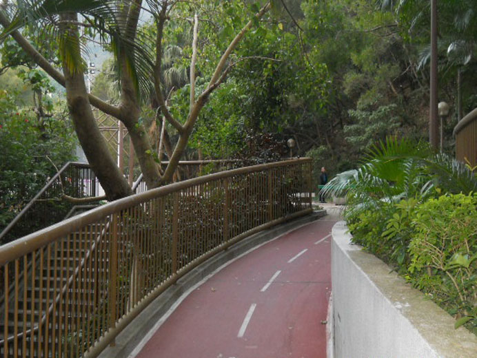 Photo 4: Fung Wah Estate