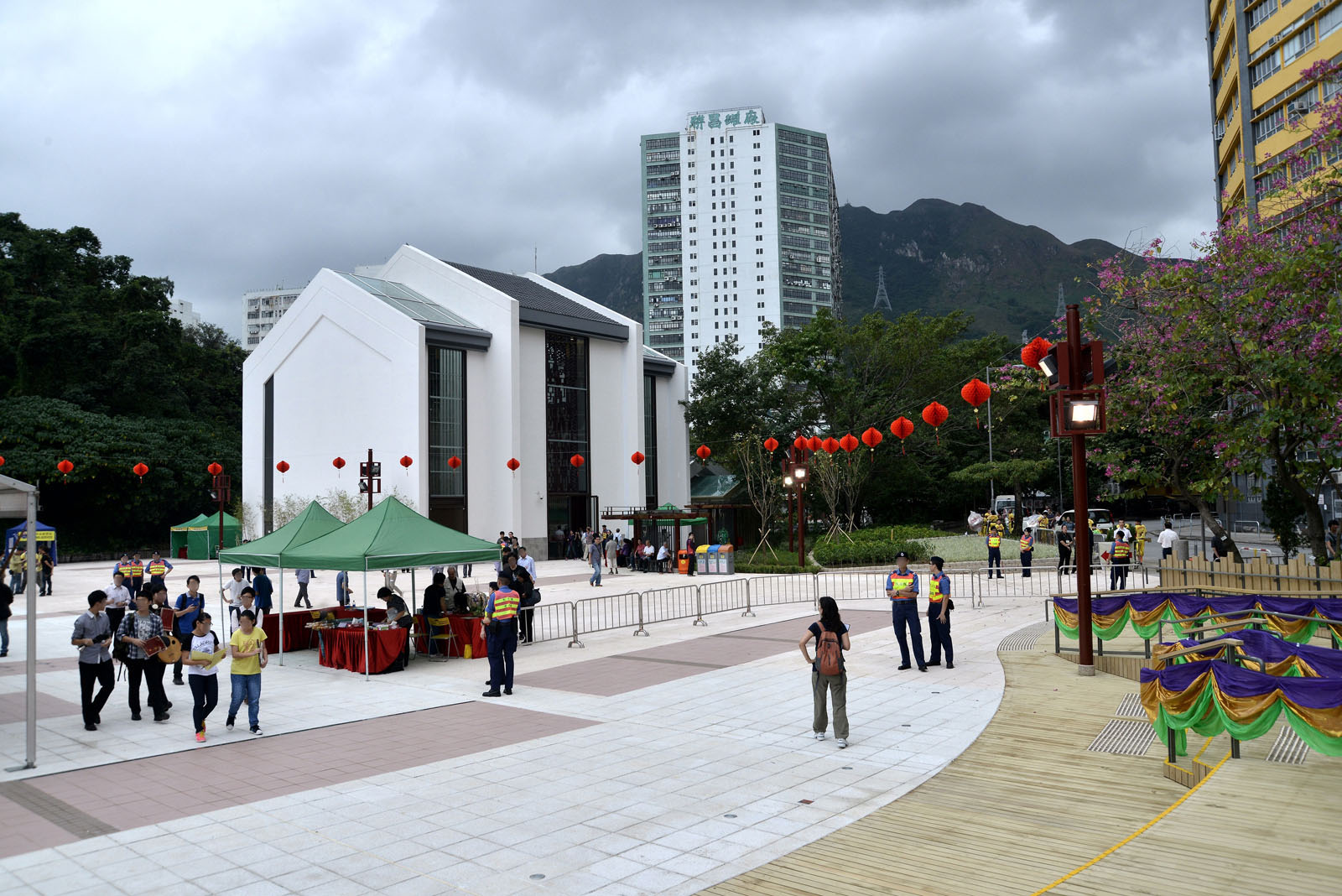 Photo 3: Tuen Mun Tin Hau Temple Plaza