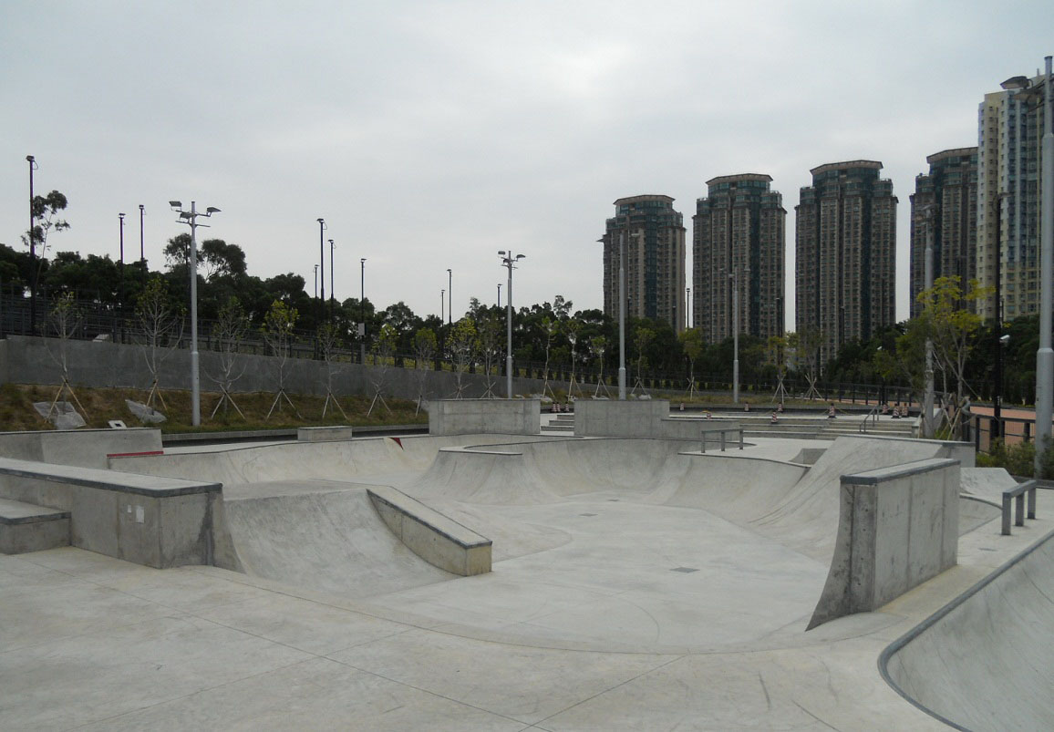 Po Kong Village Road Park Skatepark