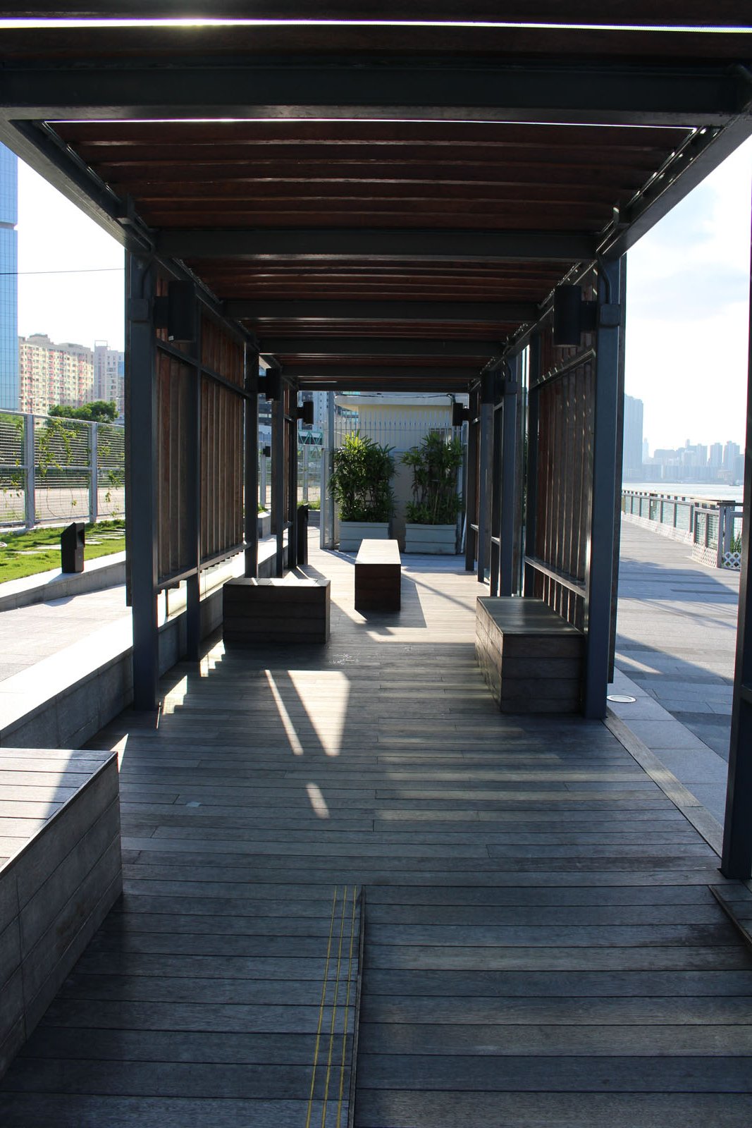 Photo 2: Quarry Bay Promenade