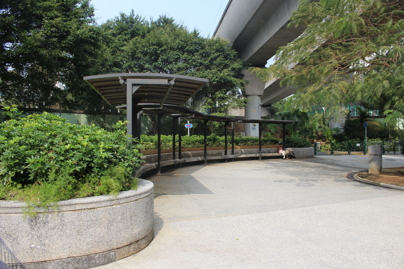 Photo 3: Ma On Shan Sai Sha Road Pet Garden