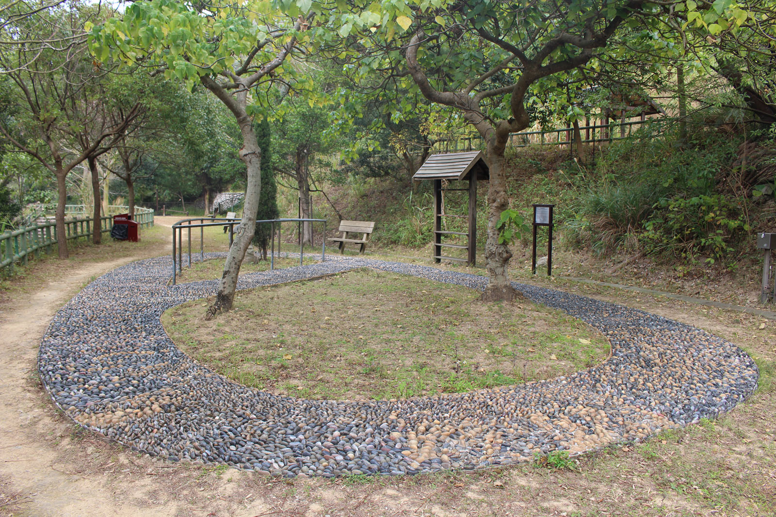 Photo 9: Jat's Incline Morning Walkers Garden