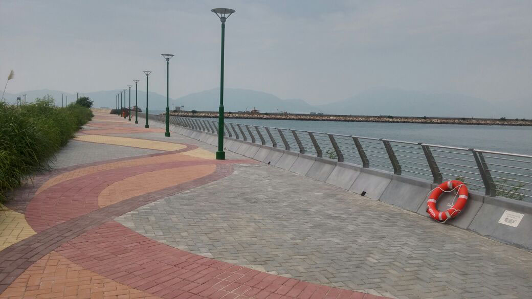 Photo 3: Castle Peak Bay Waterfront Promenade