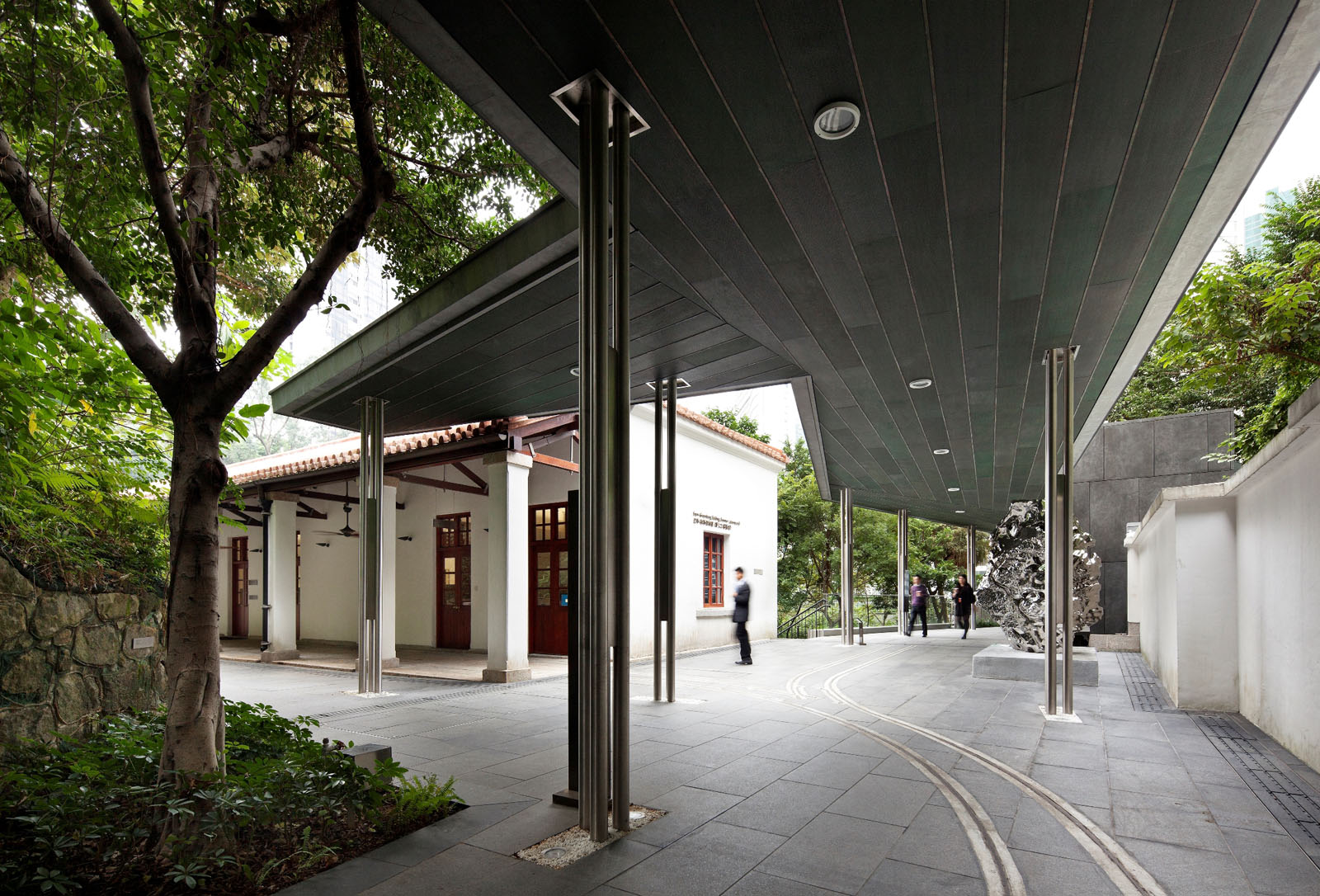 Photo 4: Asia Society Hong Kong Center