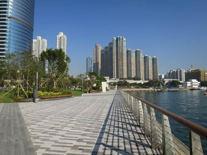 Photo 2: Hoi Fai Road Promenade