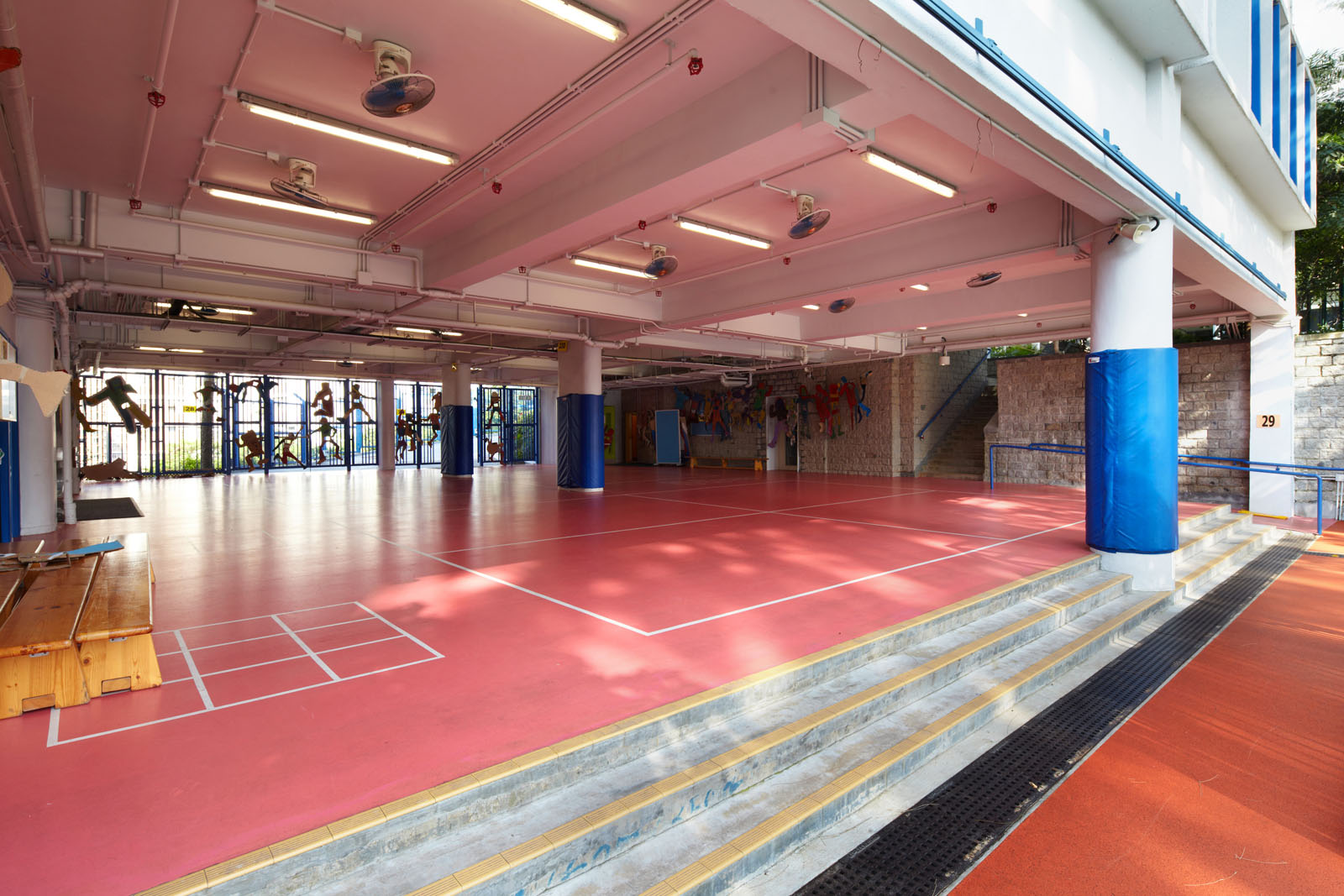 Photo 4: The French International School of Hong Kong (Chai Wan)