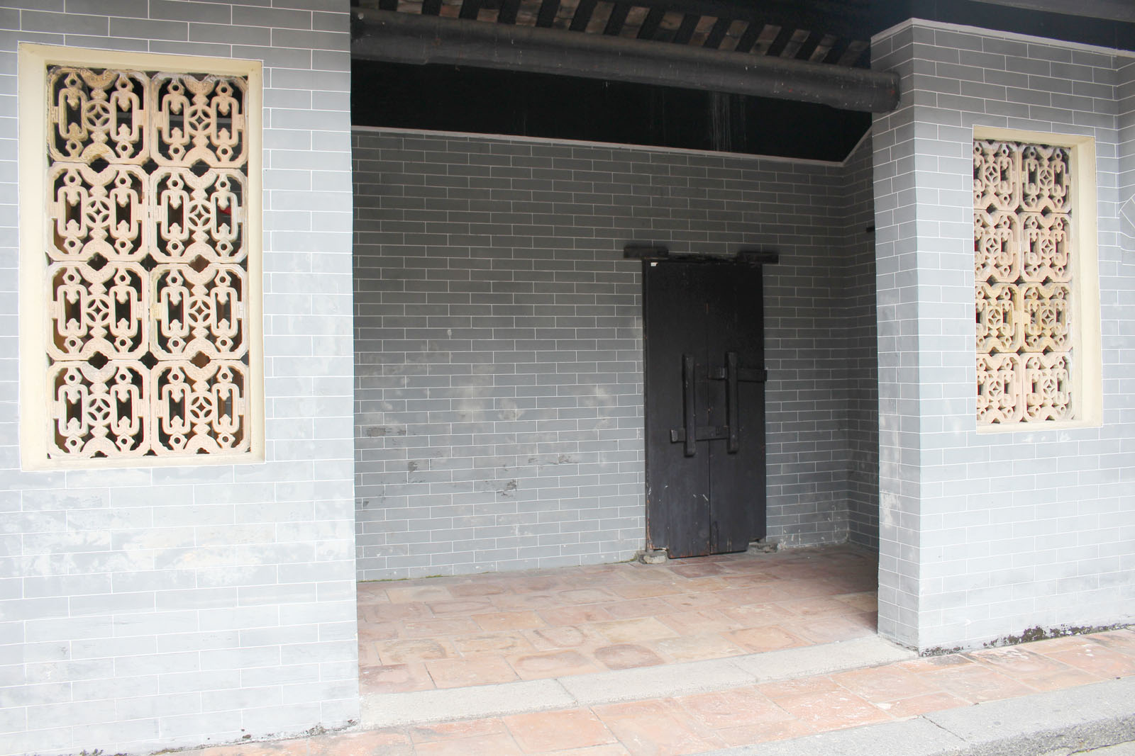 Photo 7: Hau Ku Shek Ancestral Hall