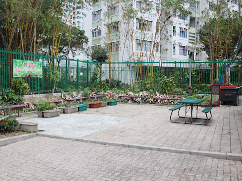 Photo 4: Lok Sin Tong Lau Tak Primary School