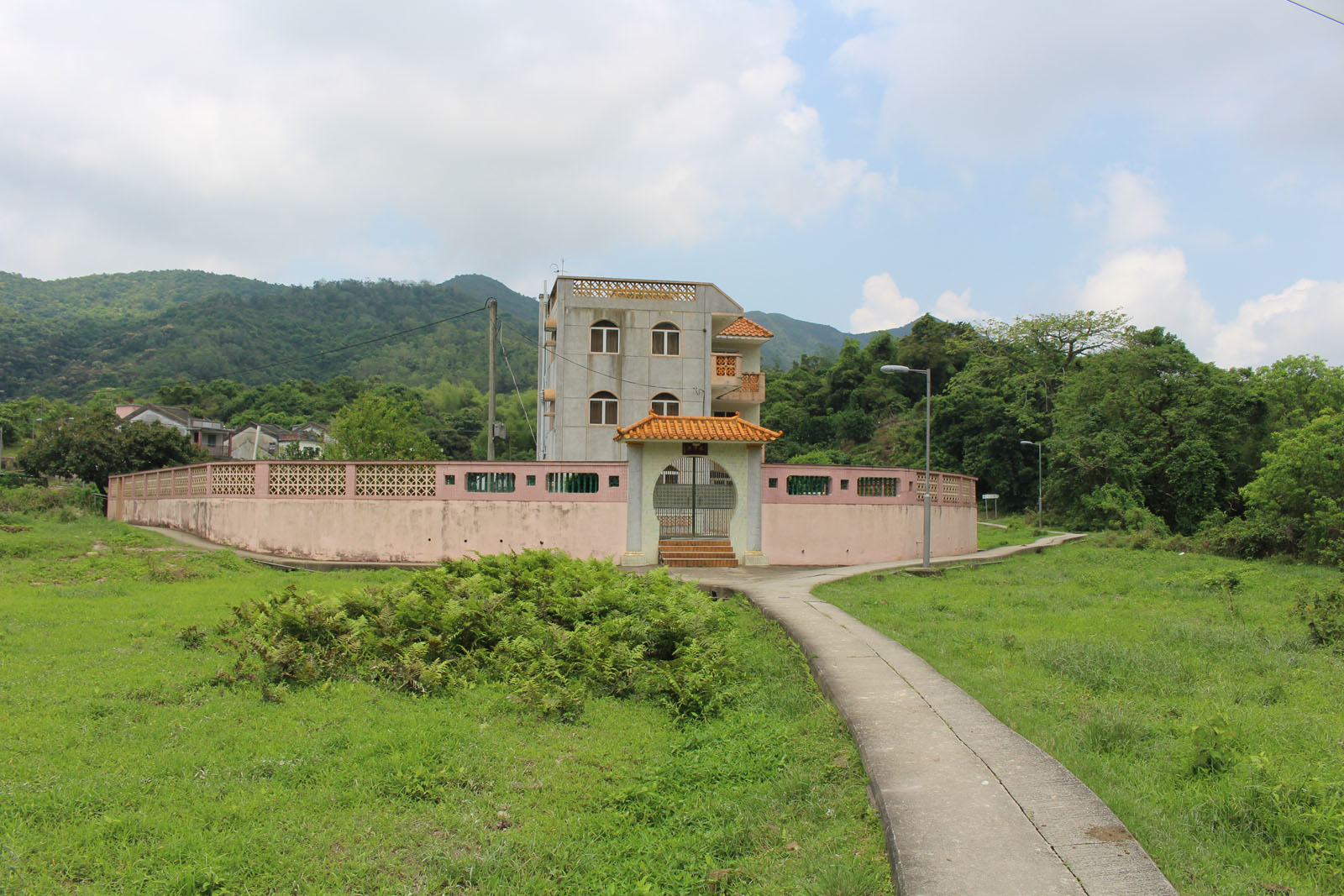 Photo 5: Wu Kau Tang Village