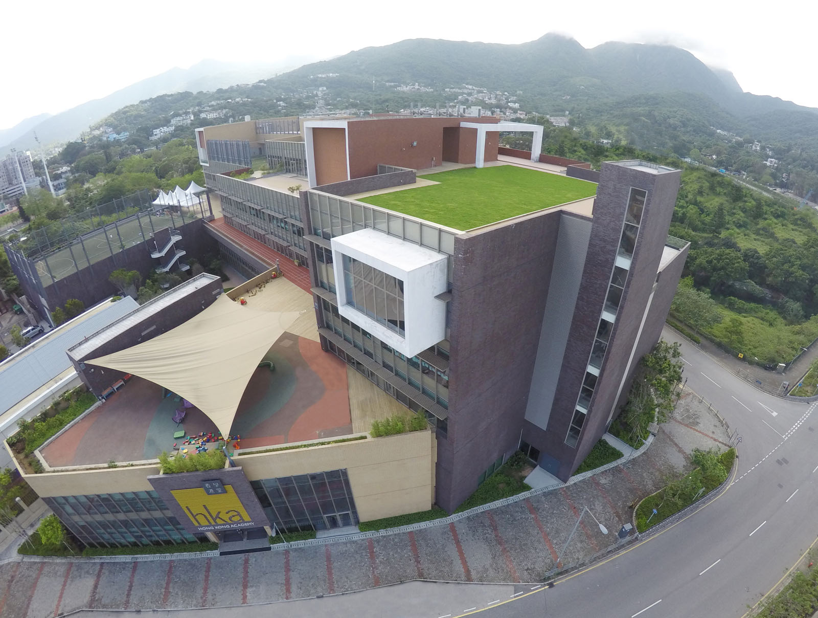 Photo 1: Hong Kong Academy