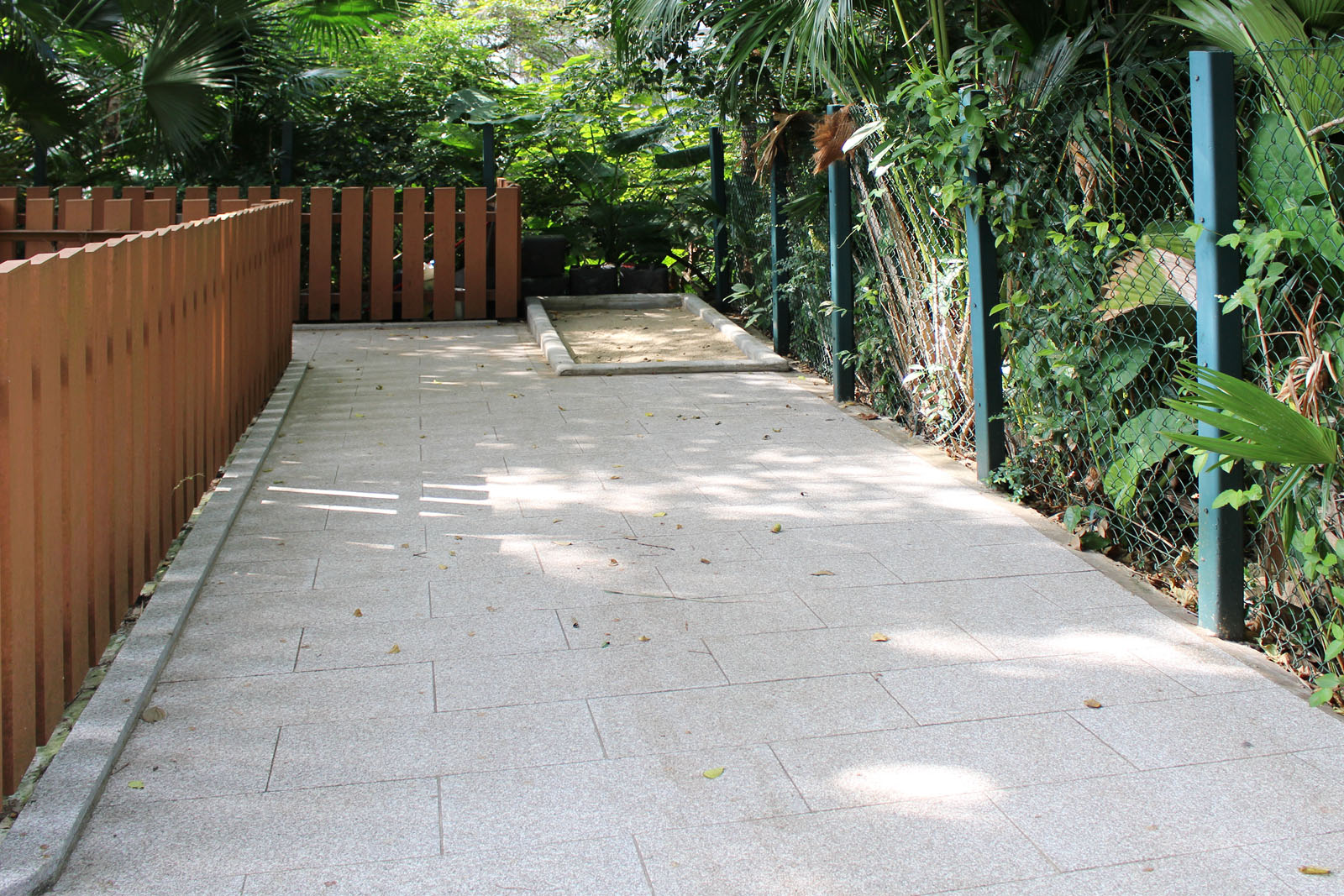 Photo 6: Lok Man Road Pet Garden