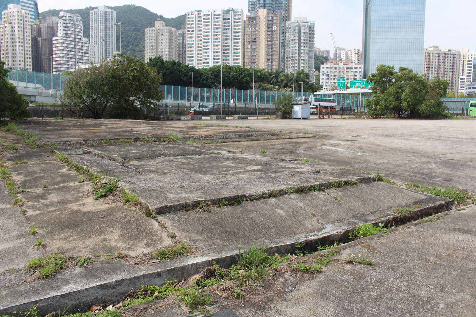 Photo 11: Government Land at Hoi Yu Street