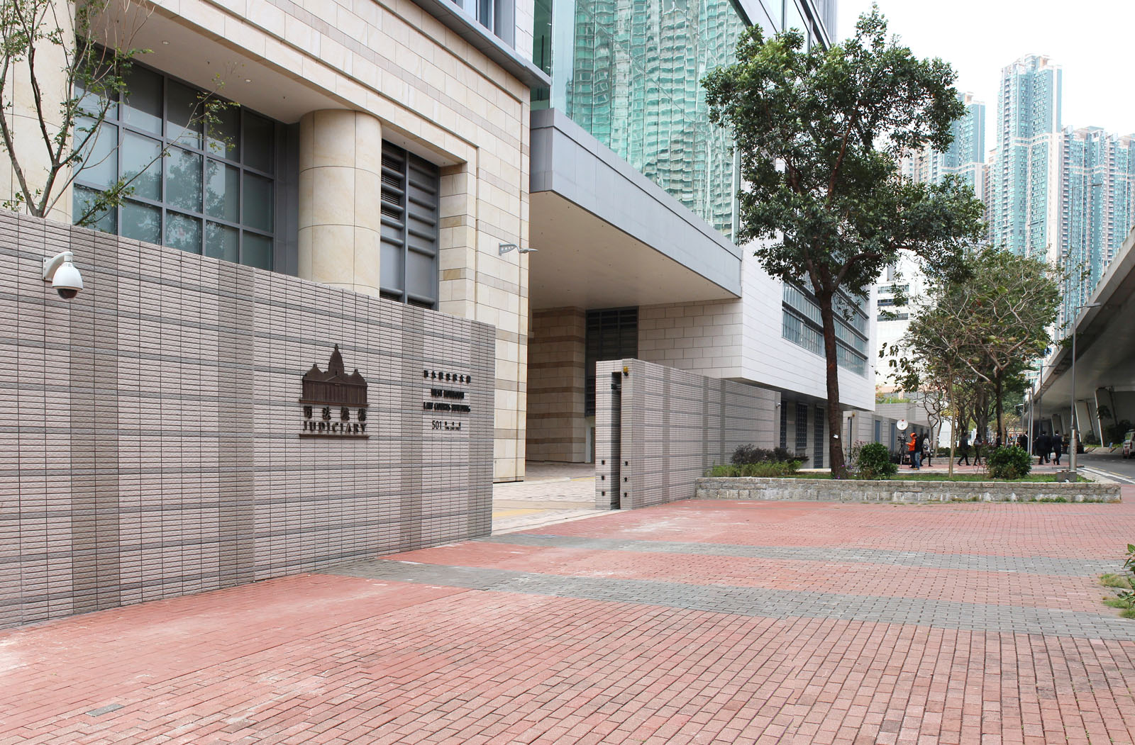 Photo 6: West Kowloon Law Courts Building