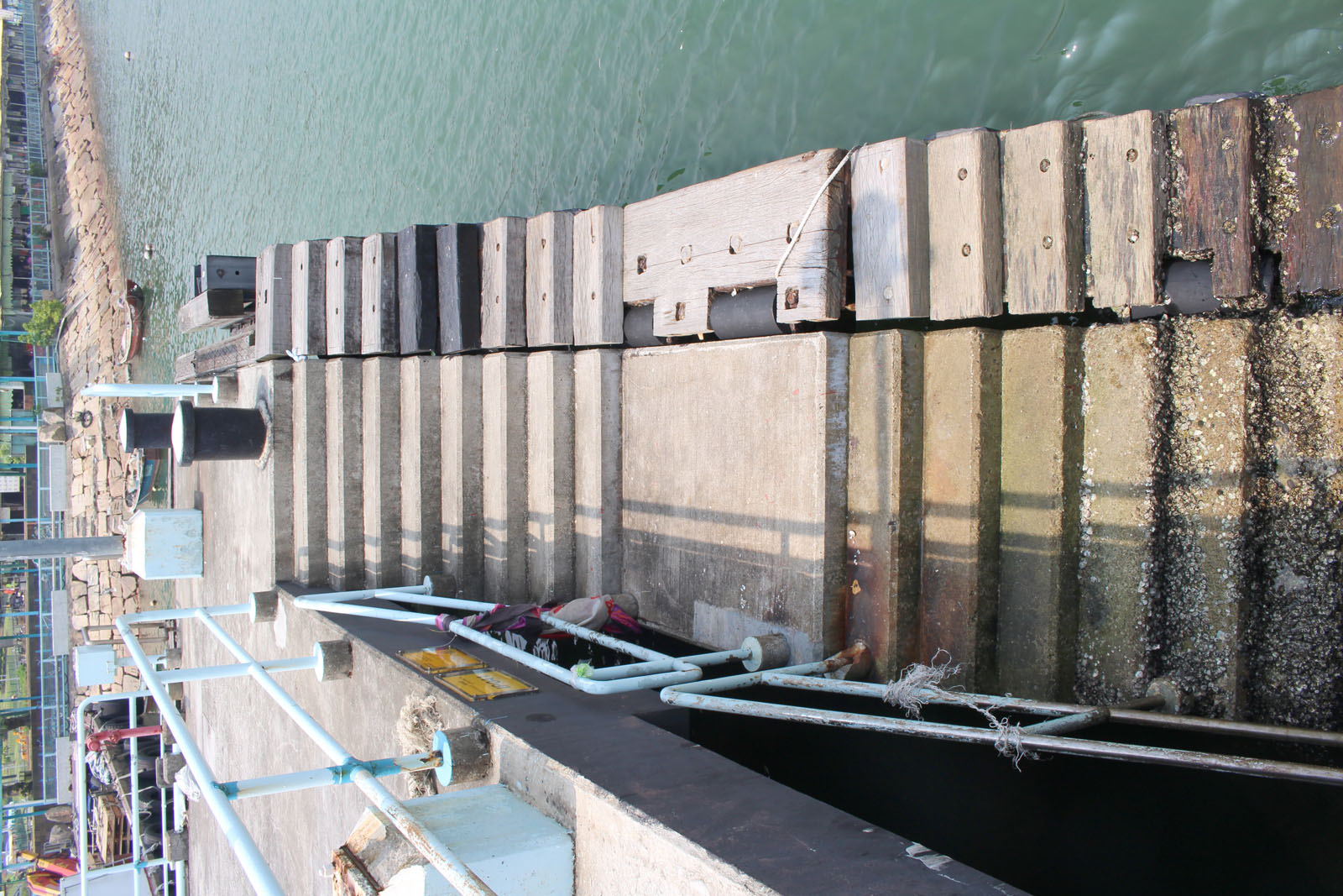 Photo 7: Ex-Mui Wo Fireboat Pier