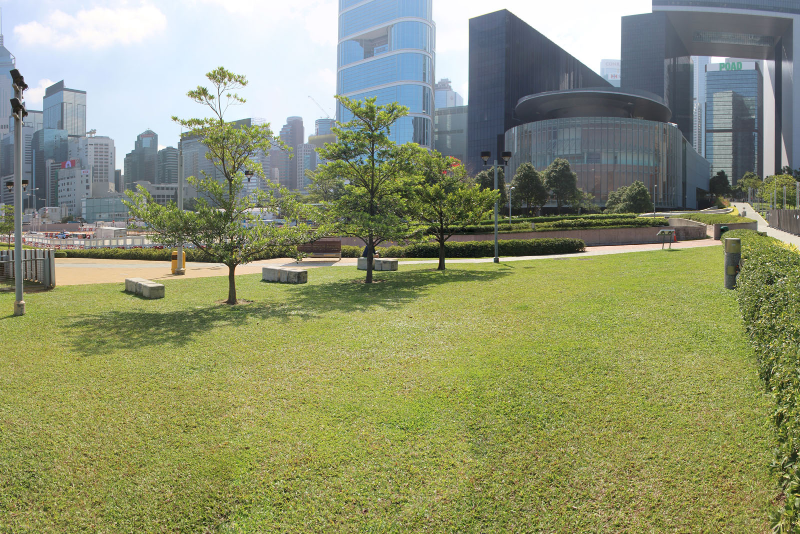 Photo 5: Pet Garden in Central and Western District Promenade (Central Section)