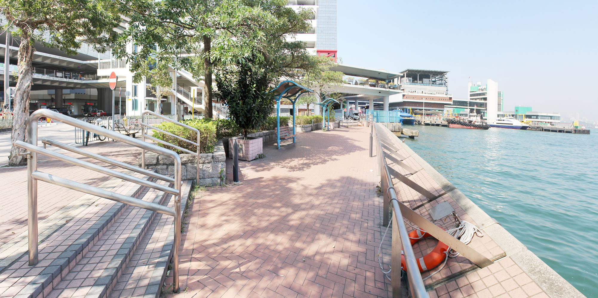 Photo 5: Man Kwong Street Sitting-out Area