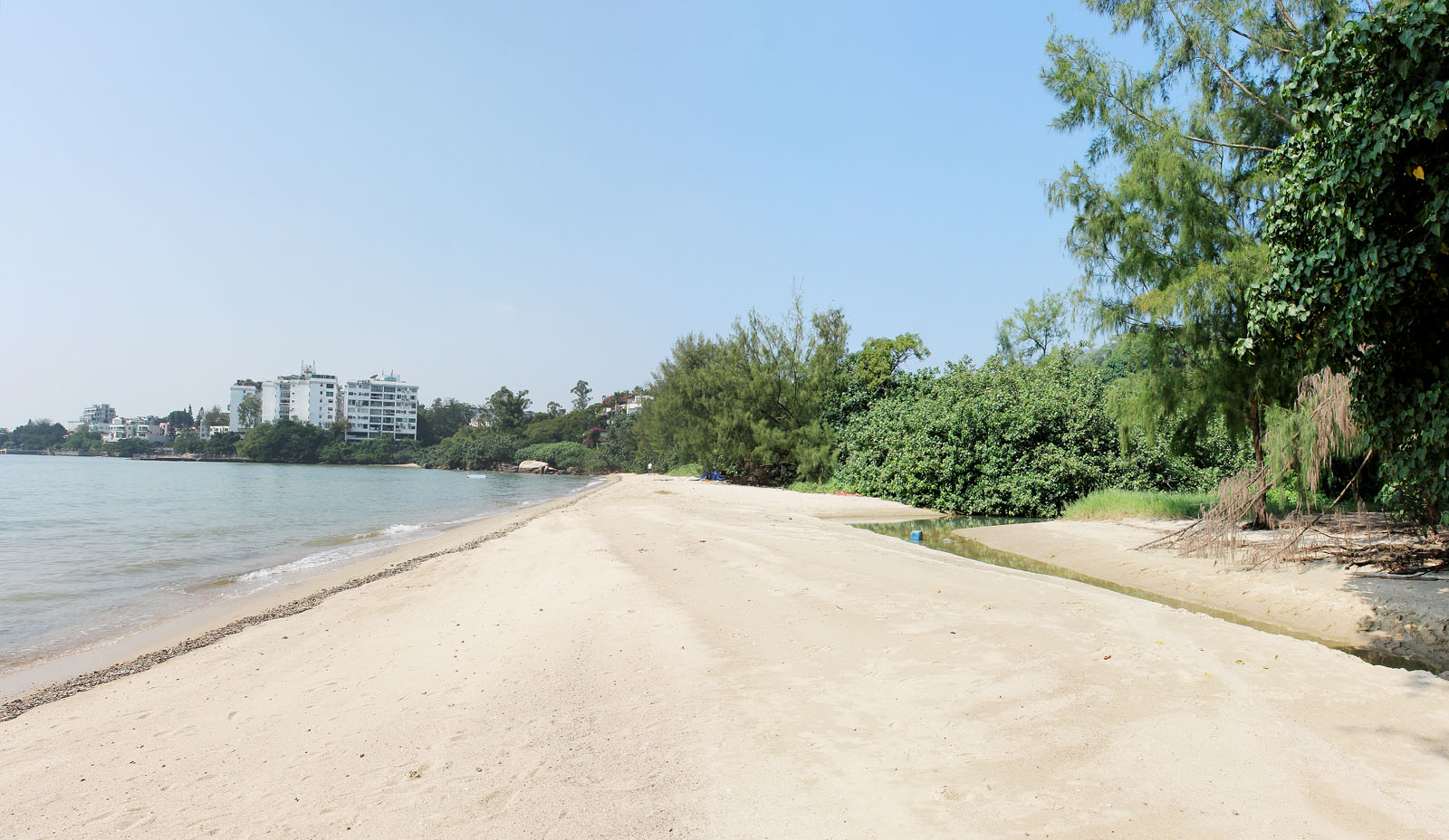 Photo 3: Beach in Lok Chui Street