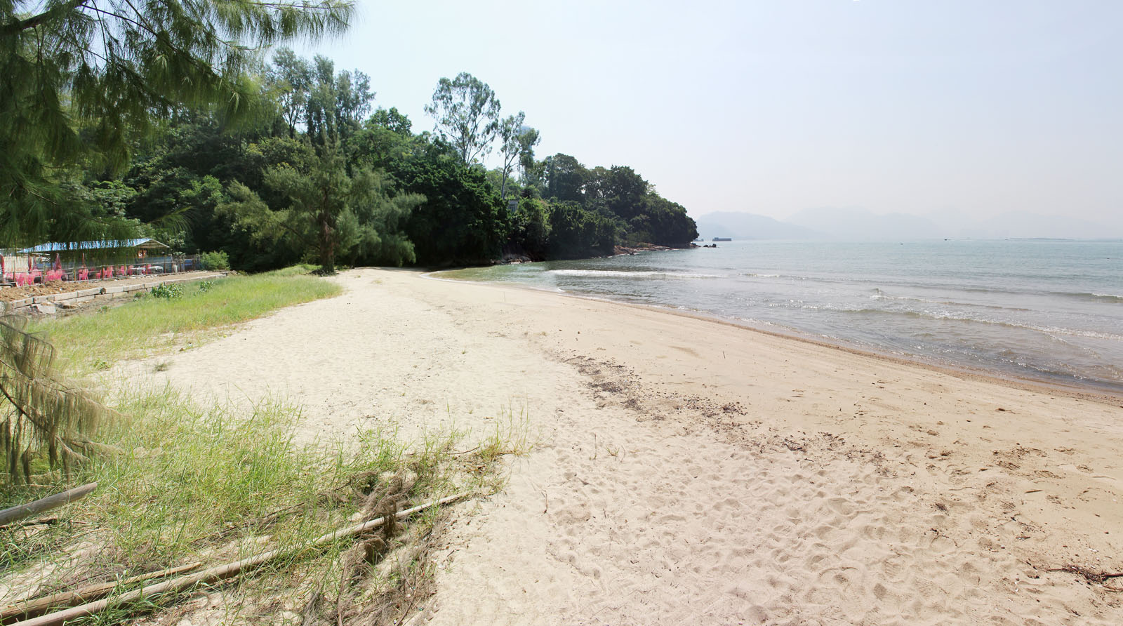 Photo 4: Beach in Lok Chui Street