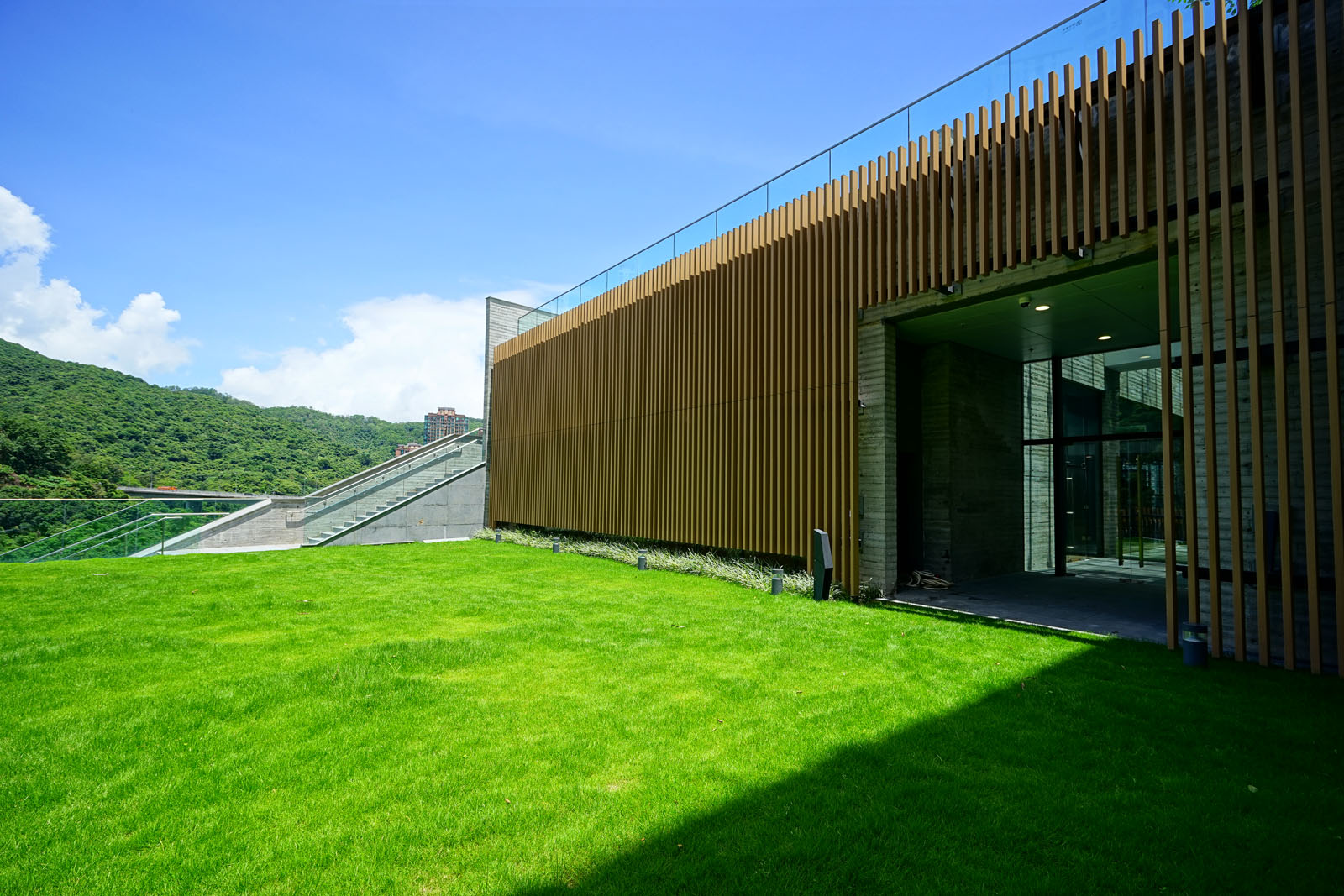 Photo 4: Tsing Yi Southwest Sports Centre