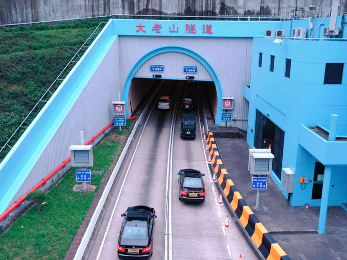 Tate's Cairn Tunnel