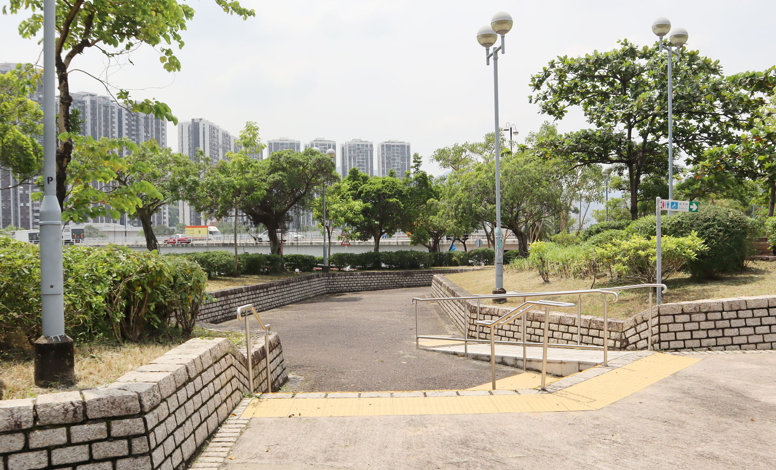 Photo 3: Shing Mun River Promenade Garden No. 3